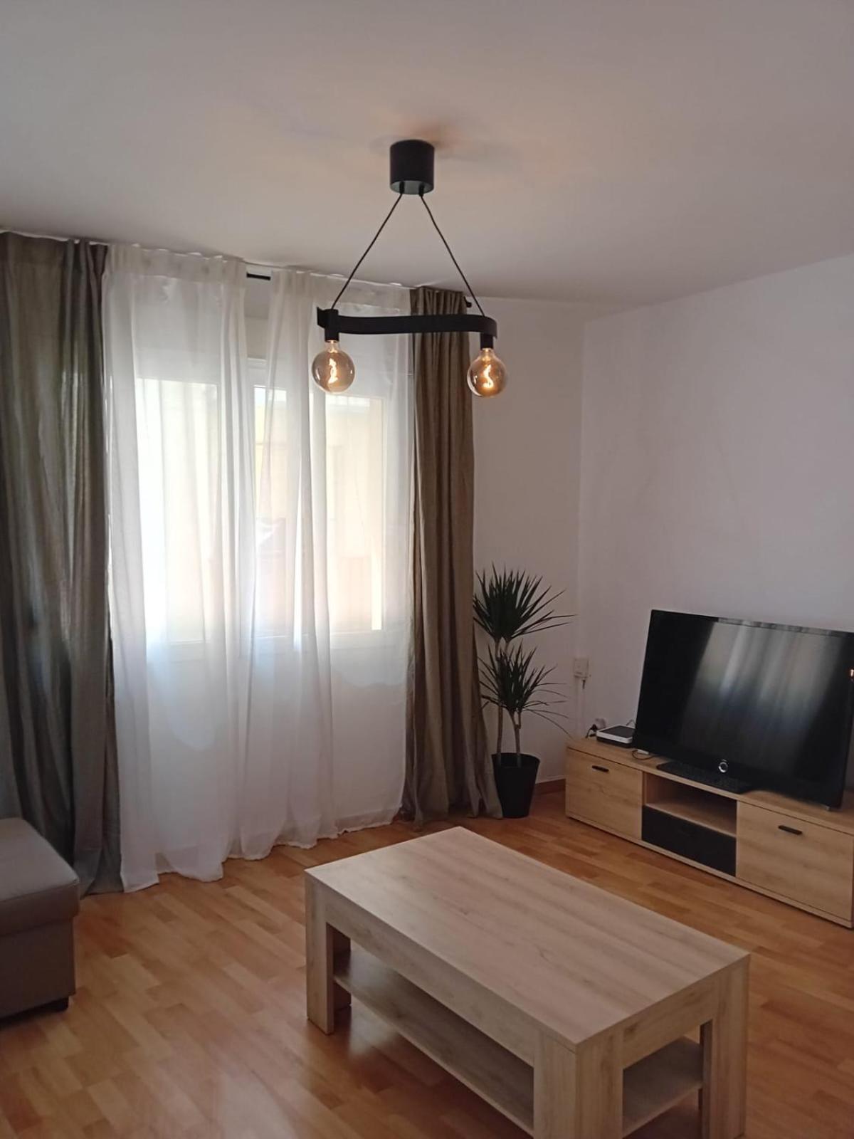 Apartament Calle Armas 130